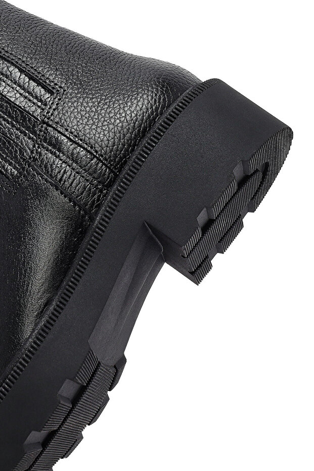 Kadın Siyah Fermuarlı Kalın Tabanlı Deri Bot 25WFD1877FT - 8