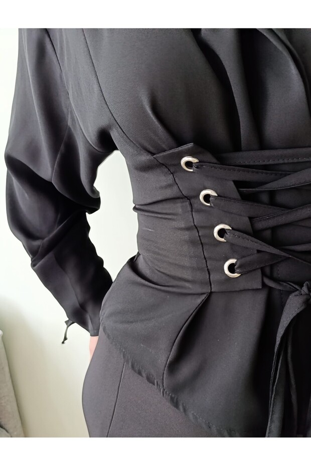 SİYAH BAĞCIKLI GÖMLEK - 5