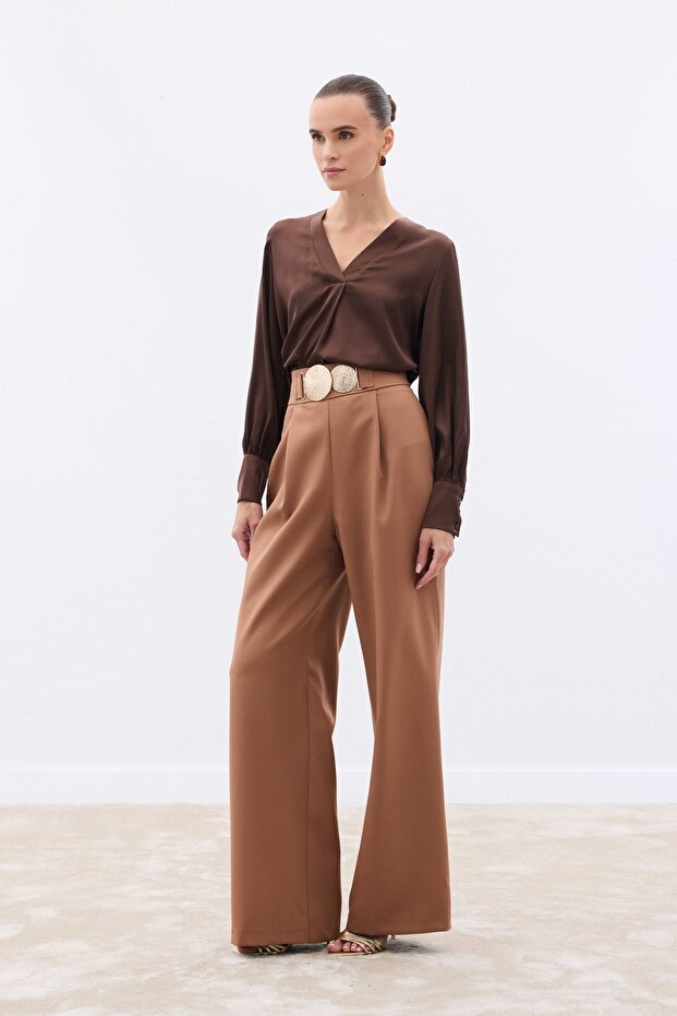 بنطلون مع إكسسوارات - لون جملي - 5