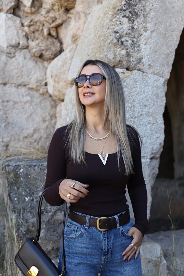 Brown Metal V Detail Corded Blouse