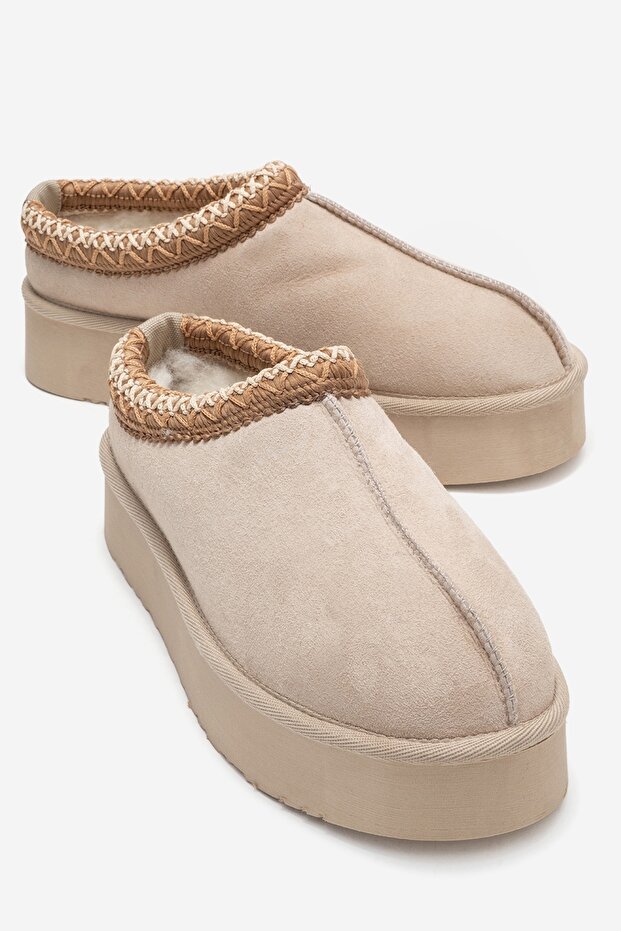 Avelia Beige Suede Genuine Leather Stitched Women's Thick Soled Winter Slippers