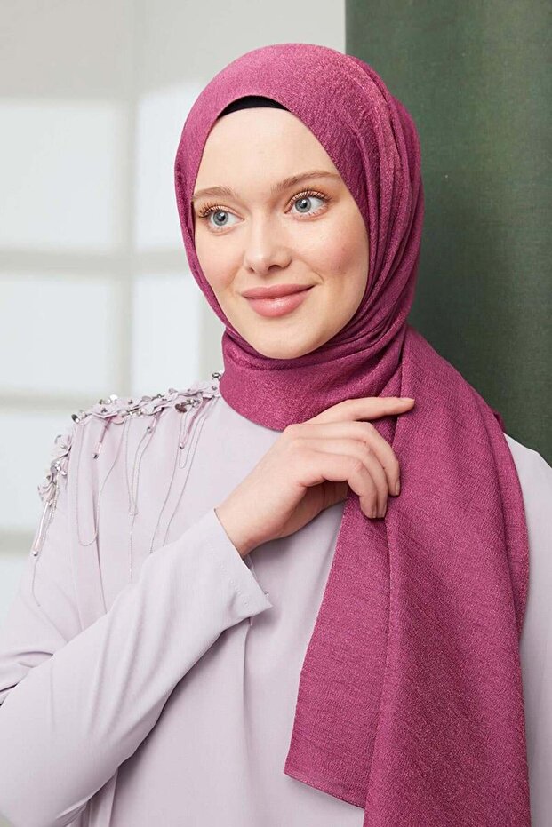 شال فيوليت تريلينج