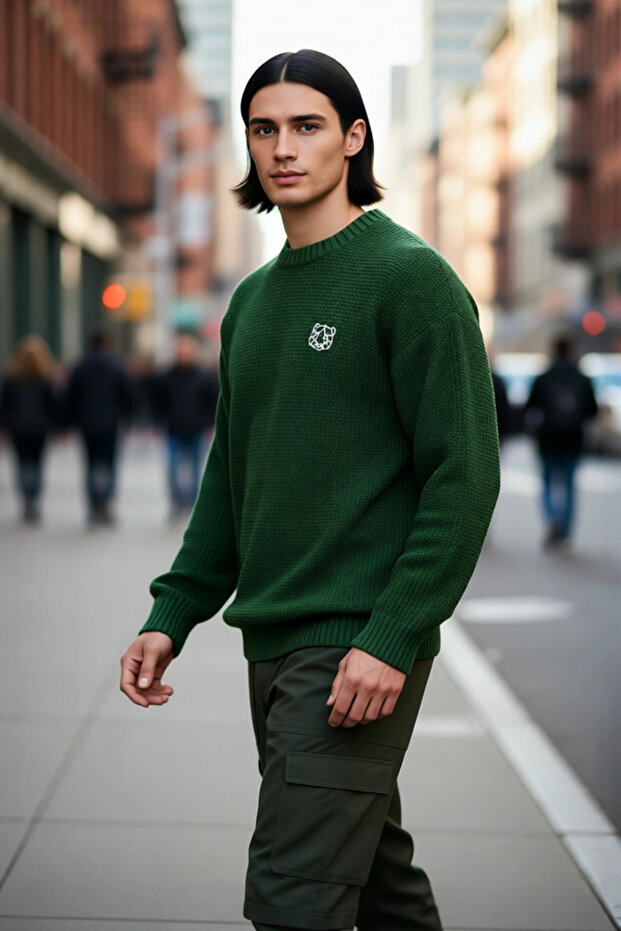 Men's Oversized Crew Neck Wrap Embroidered Knit Sweater Ideal for Everyday Outfits