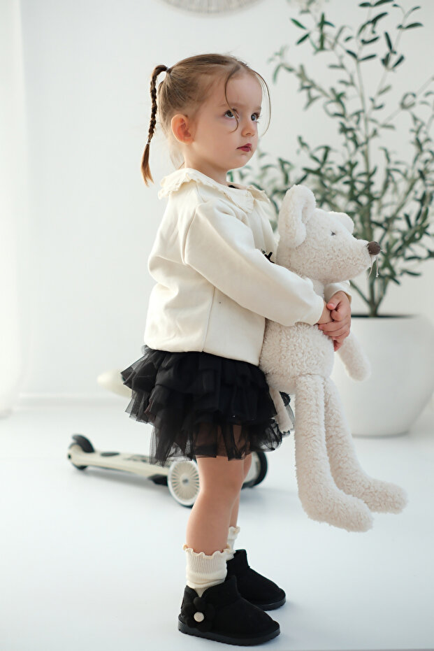 Minto Kız Çocuk ve Bebek Siyah Bot - Süet Ortopedik Kaymaz Taban Kışlık Kar Botu Kürklü Çiçek Figür - 4