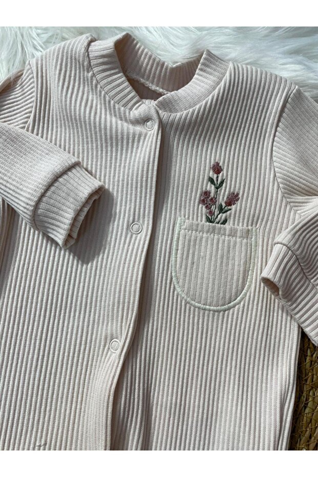 طقم أطفال منقوش بنقشة الزهور - 7