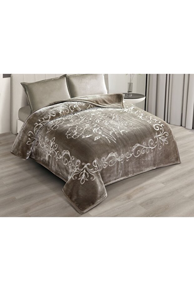 5 kg double blanket, two layers, engraved side and plain side, super soft texture, king size 220*240 cm - 1