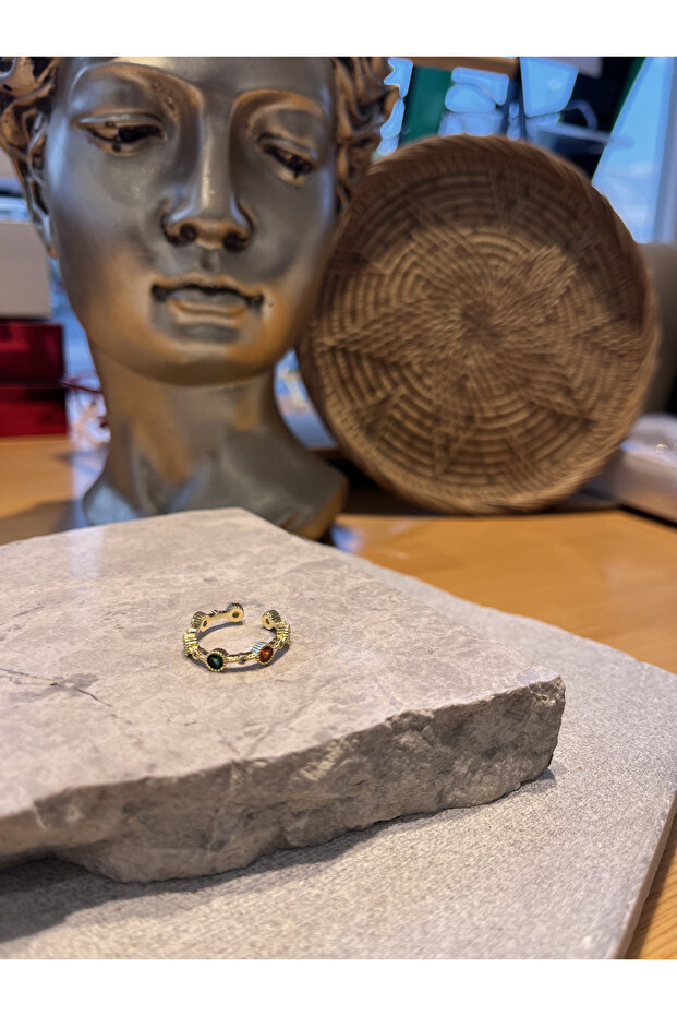 خاتم رفيع مرصع بالأحجار - 1