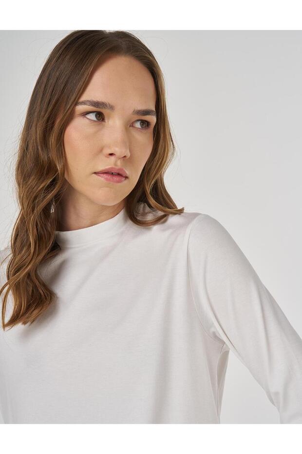 بلوزة فيسكوز أساسية برقبة دائرية إكرو - 6