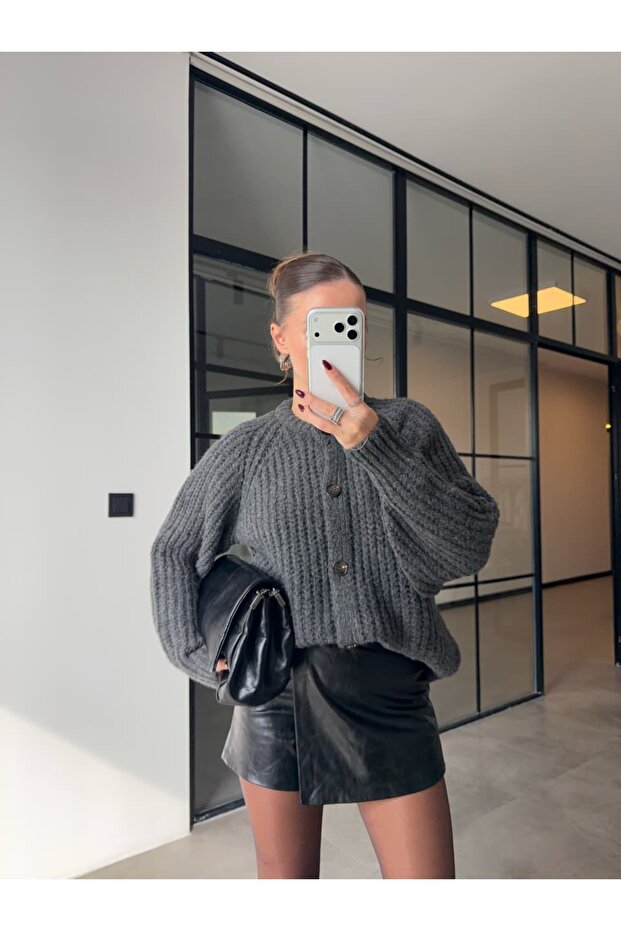Buttoned Selanik Knitted Anthracite Cardigan
