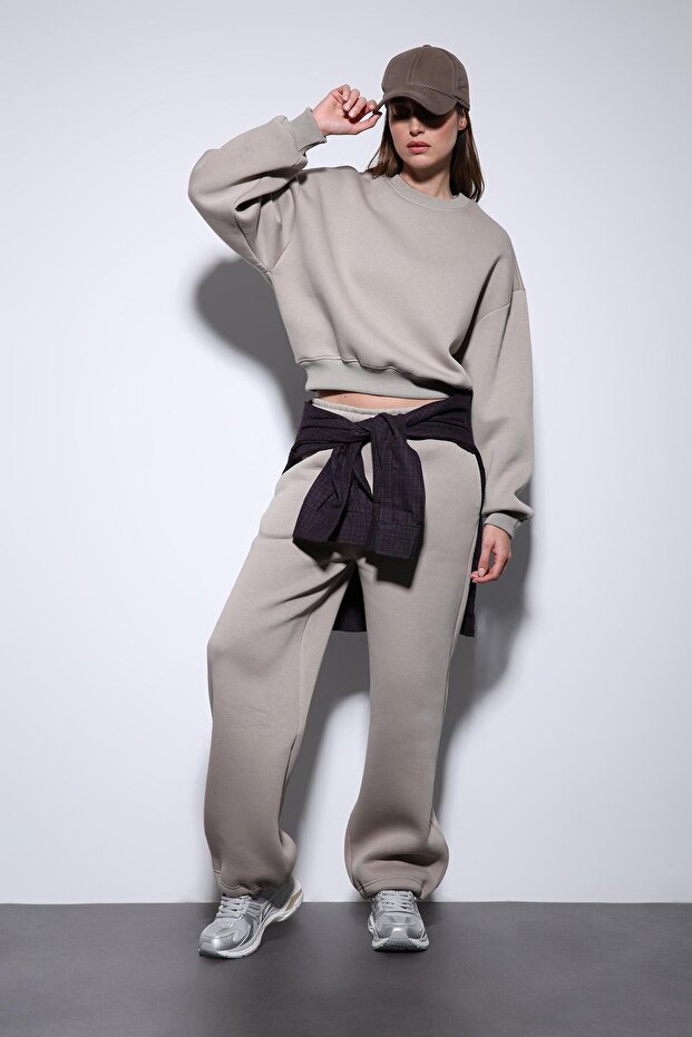Açık Vizon Basic Kadın Sweatshirt - 2