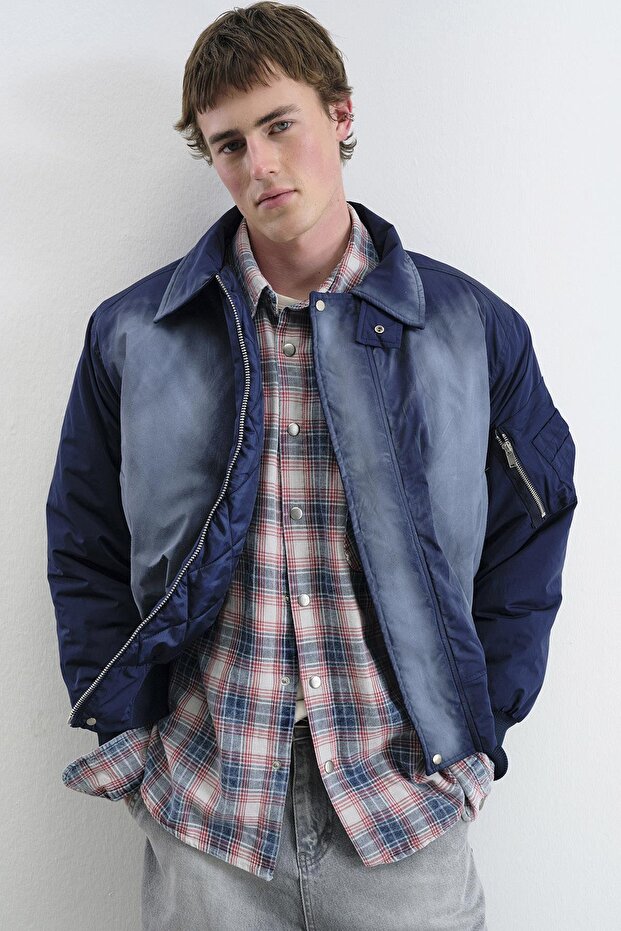 سترة بومبر ذات تأثيرات خاصة - 5