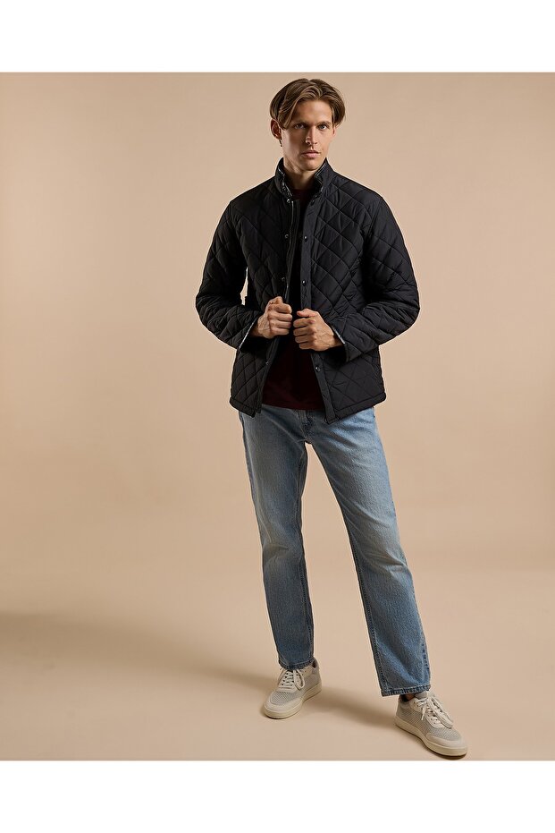 سترة مبطنة مع إغلاق بأزرار - 4