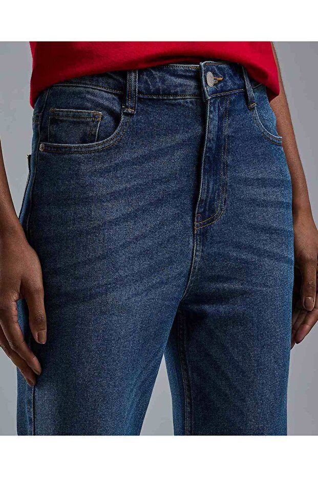 بنطال جينز واسع الأرجل مع أزرار للإغلاق - 5