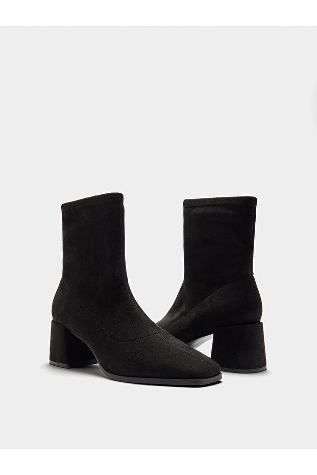 Süet Görünümlü Bot - 5