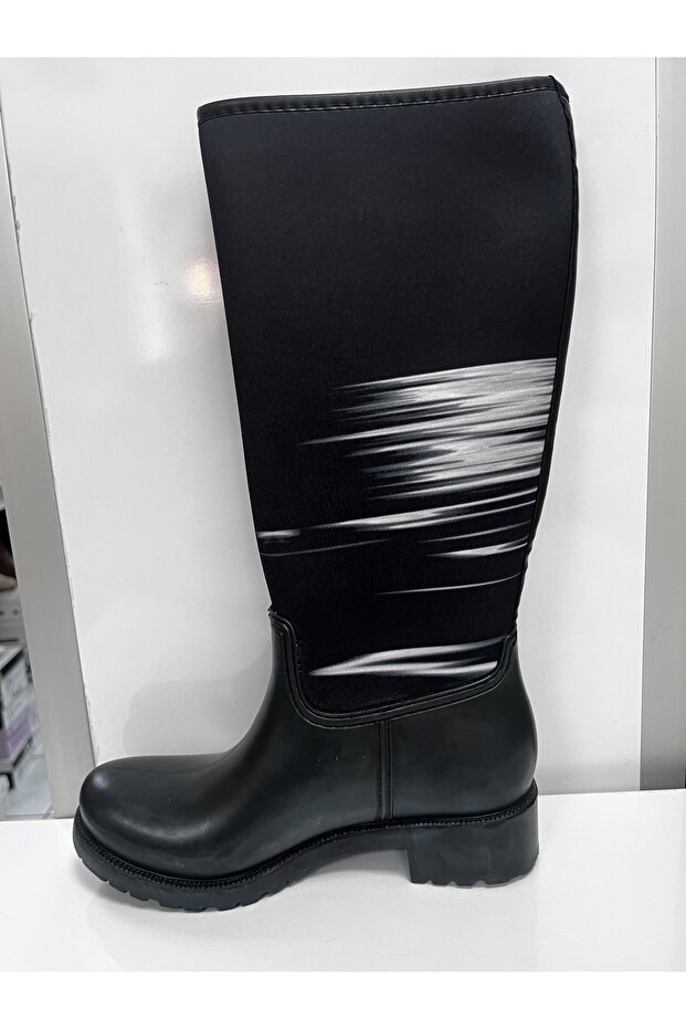 KADIN YAĞMUR ÇİZMESİ - 2