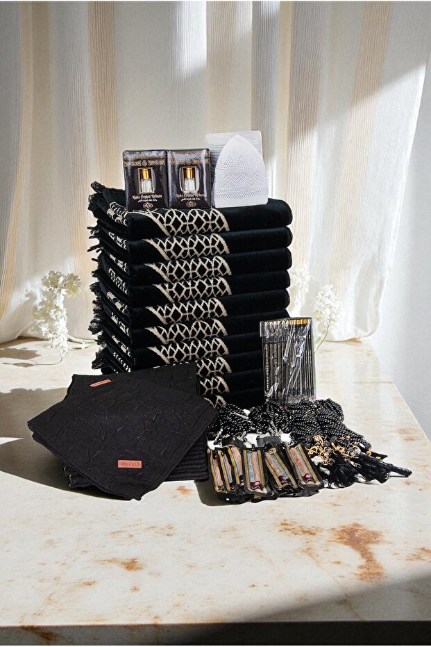 20-Person Hajj and Umrah Gift Velvet Prayer Rug Set – Black