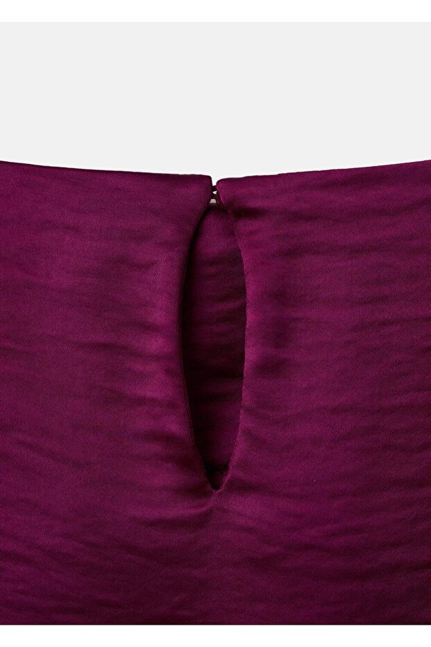 Kırışık görünümlü saten elbise - 5