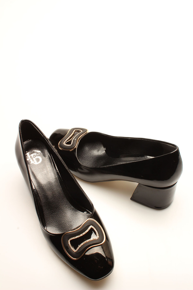 Black Patent Buckled Women's Heeled Shoes