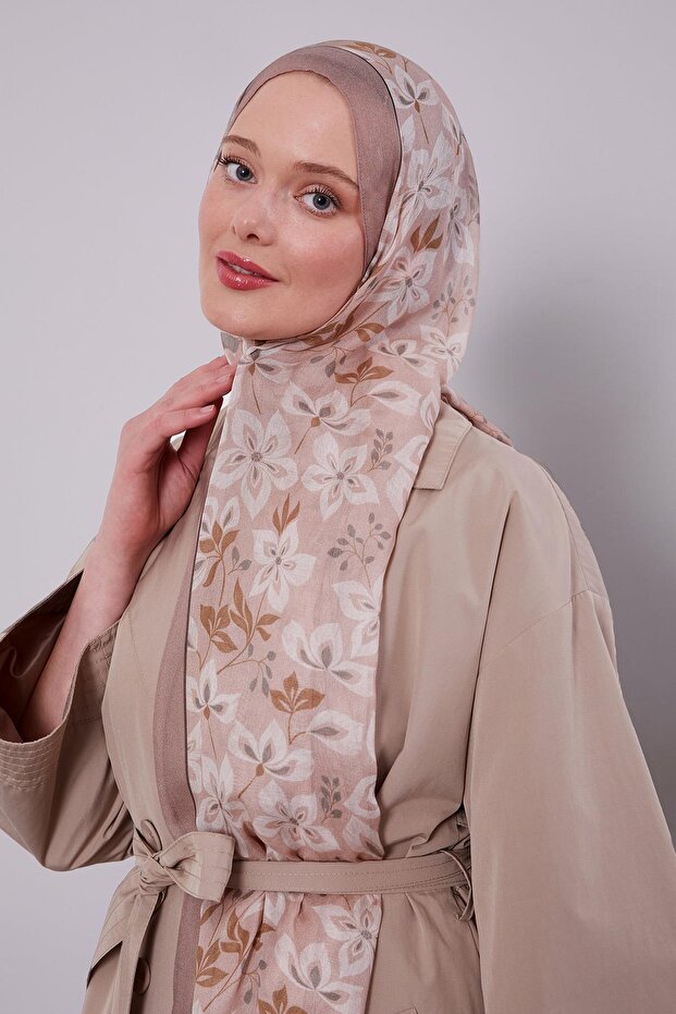 Milky Brown Floral Patterned Vivian Shawl