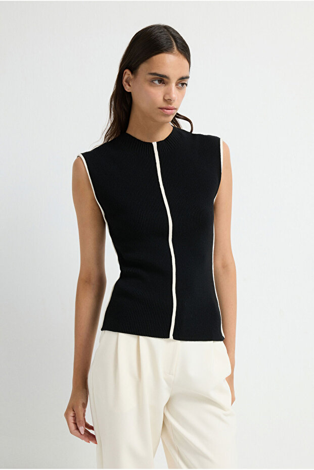 Kolsuz Triko Bluz - 1