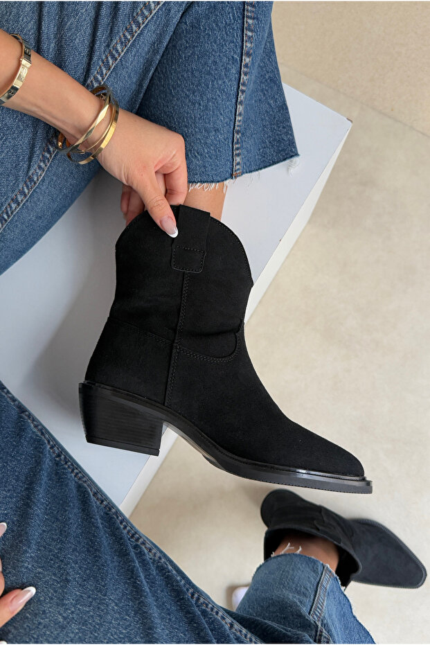 Women's Boots Black Suede