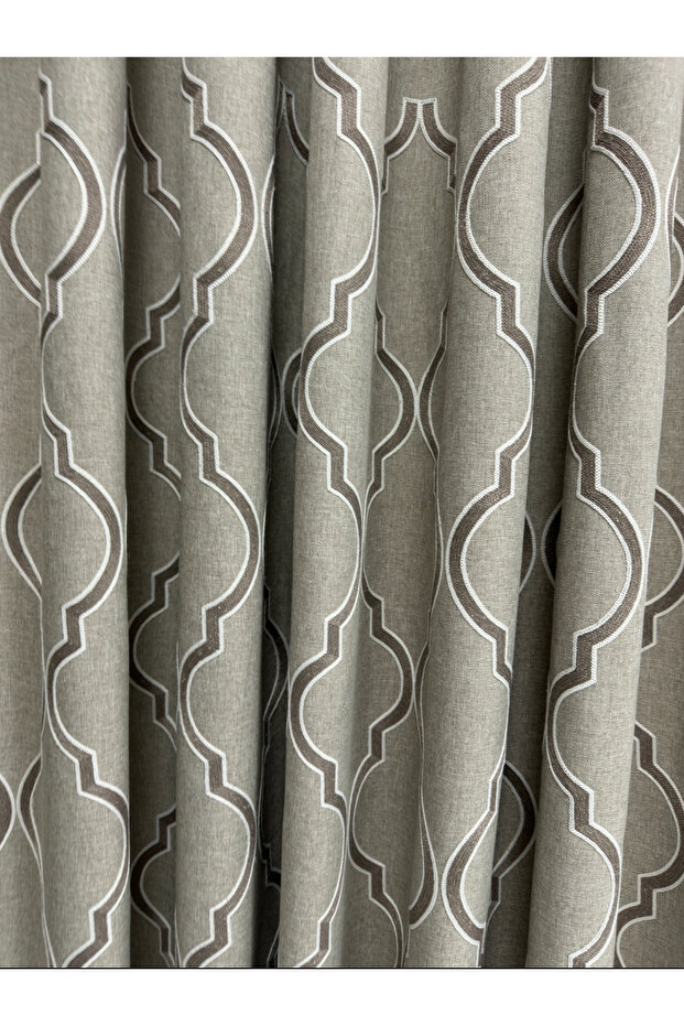 Coffee Skirt Pattern Mink Floor Background Curtain 1/2.5 Medium Pleat
