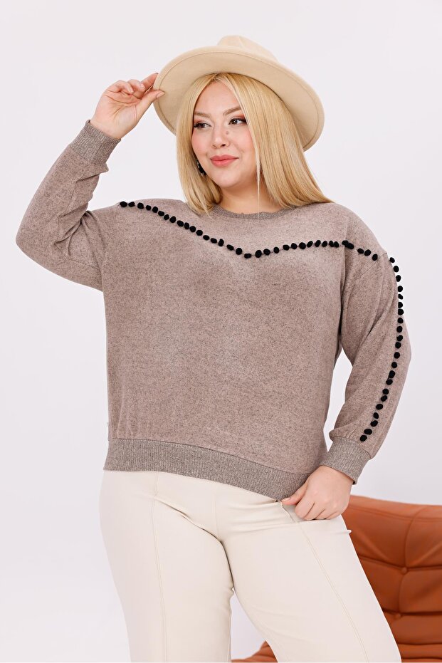 سترة ناعمة كبيرة الحجم مع بوم بوم - 4