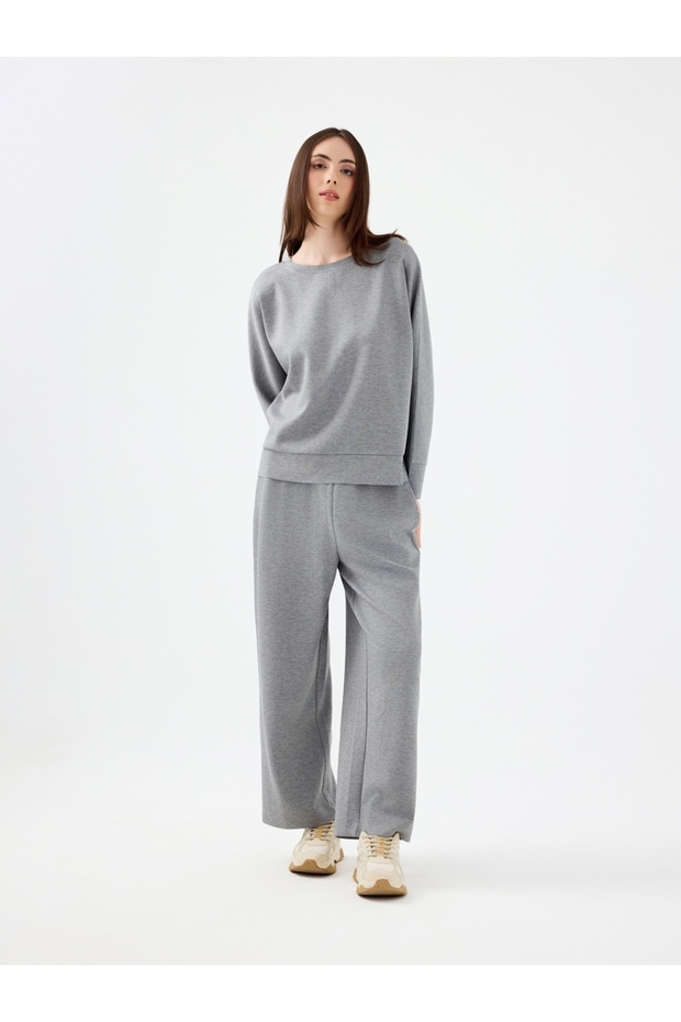 Sweatpants المرأة فضفاضة تناسب