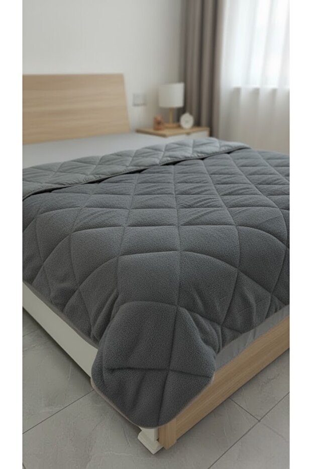 Wellsoft Quilted Single Quilt - Ultra Soft and Warm Quilt