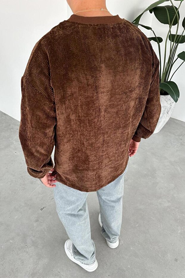 عرق أساسي من سروال قصير بني - 3