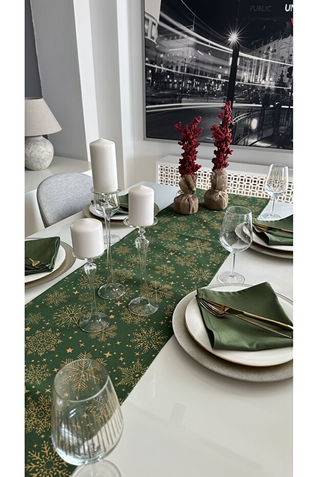 Yeni Yıl Temalı Yeşil Runner Yılbaşı Masası Yılbaşı Runner (PEÇETE DAHİL DEĞİLDİR ) - 5