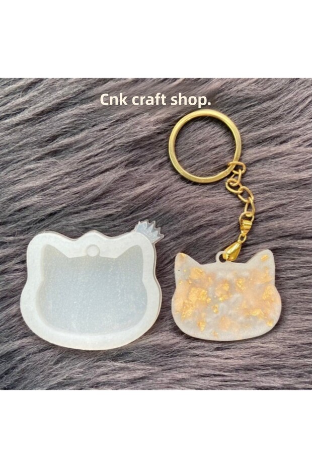 Epoxy Resin Pendant Imprint Keychain Cat Silicone Mold, Soy Candle Mold, Scented Stone Mold
