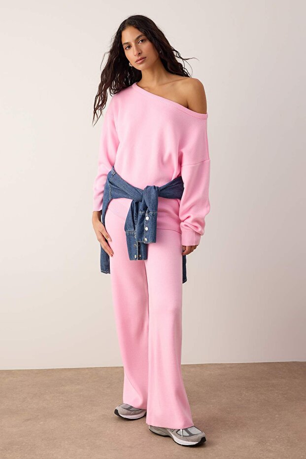 Pembe Kayık Yaka Kazak-Pantolon Triko Alt - Üst Takım TWOAW26AU00043 - 2