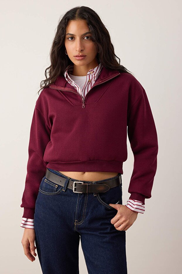 Bordo Kalın İçi Polarlı Dik Yaka Yarım Pat Fermuarı Crop Örme Sweatshirt TWOAW26SW00233 - 1