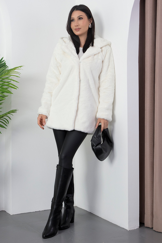 Kadın Kapüşonlu Peluş Kaban - 5