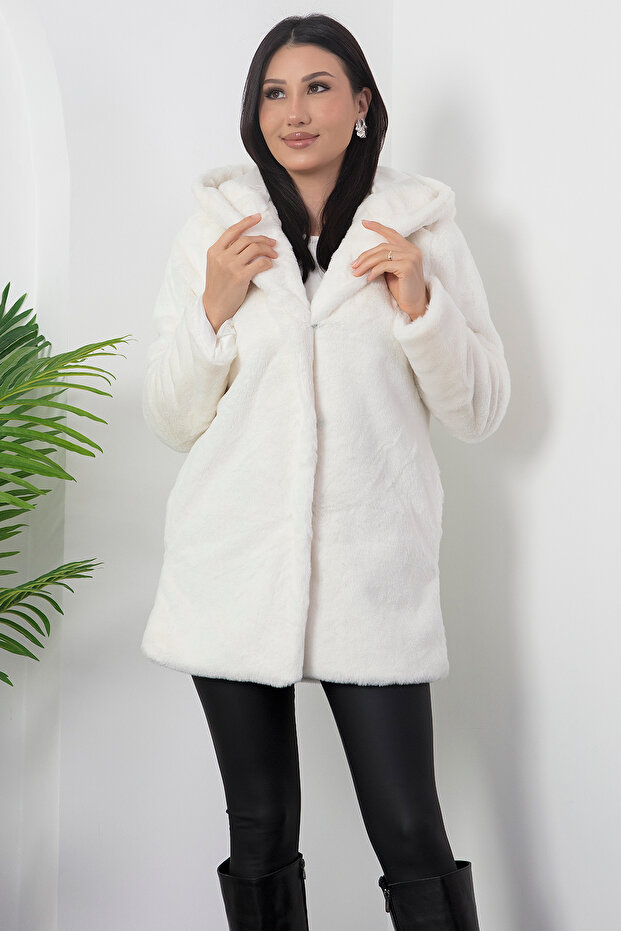 Kadın Kapüşonlu Peluş Kaban - 3