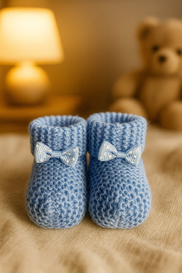 Newborn Baby Knitwear Knitted Gift Booties 0-6 Months