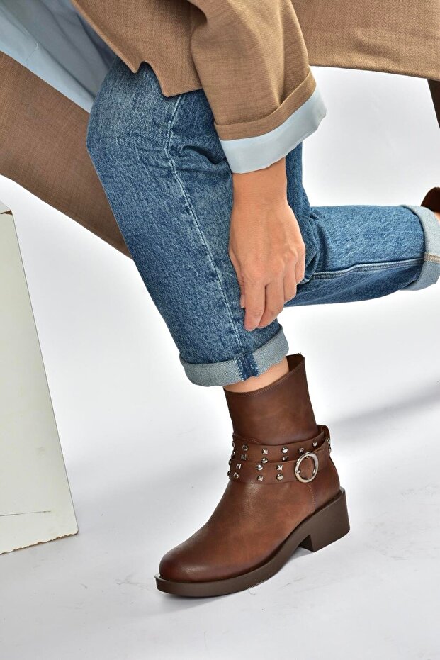 V674121209 Tan Low Heeled Zippered Women's Boots