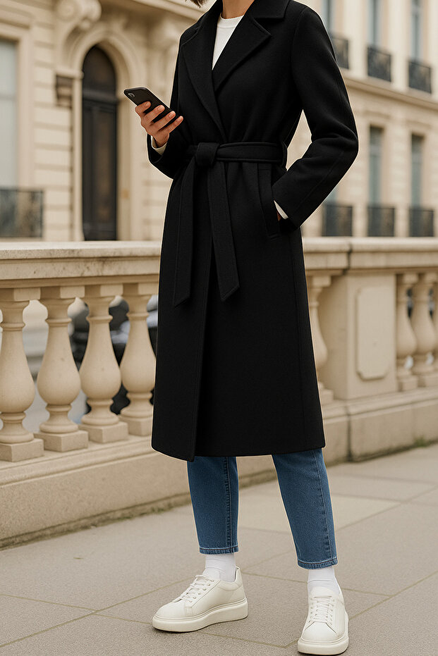 Fekete bélyegzett női kabát - térdig érő, zsebekkel és hasítékkal - 6