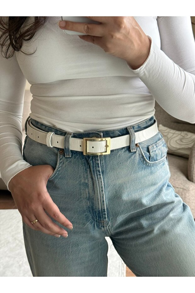 Fleur Patterned Leather Women's Belt with Gold Color Buckle