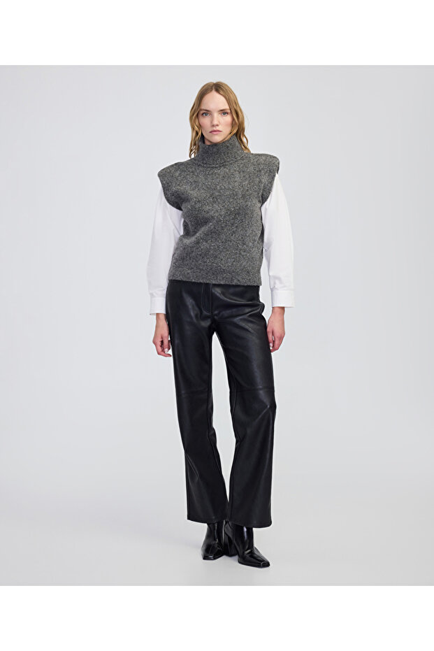 سترة مبطنة بياقة عالية - 5