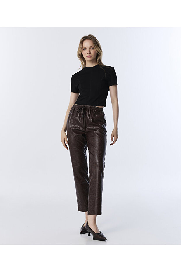 DERİ GÖRÜNÜMLÜ ELASTİK BEL PANTOLON - 1
