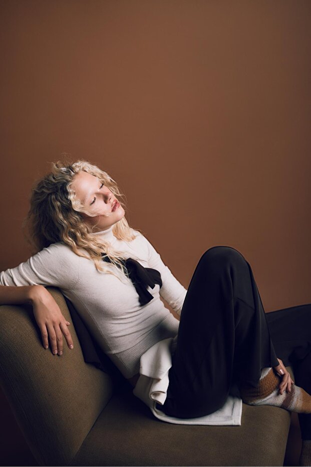 سترة محبوكة أساسية برقبة عالية - 2