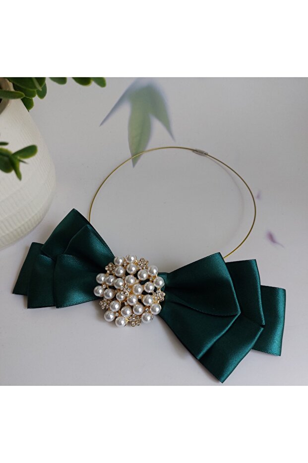 Colier cu accesoriu textil