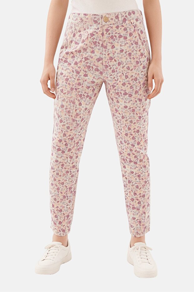 Women Cropped Fit Paisley Pattern Chino Pants, Multicolor