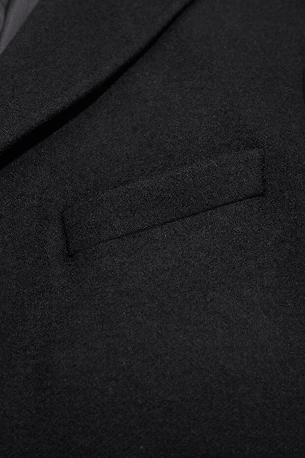 SİYAH PALTO - 4