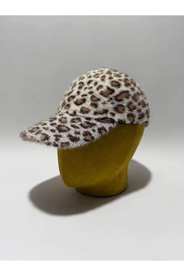 قبعة منقوشة بنقشة الفهد - 2