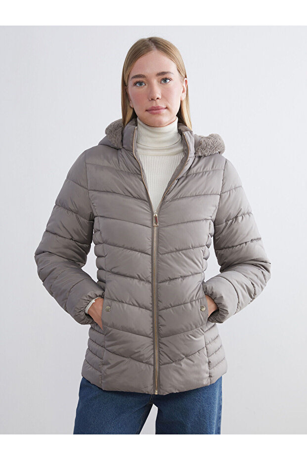 Hooded Women's Puffer Coat