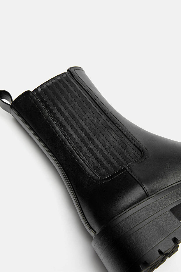 Topuklu Chelsea bot - 2