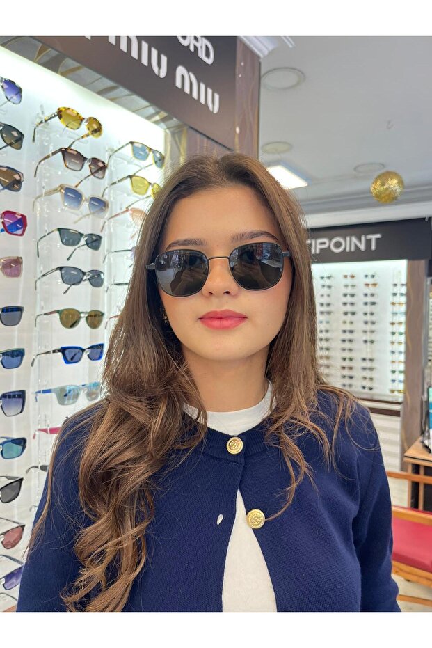 8346 C22 51 نظارات شمسية للجنسين